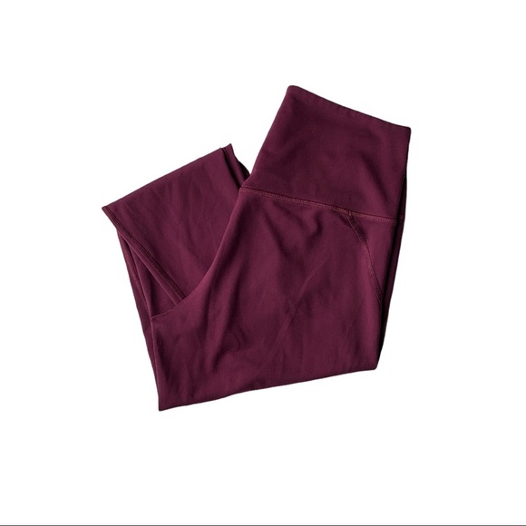 Girlfriend Collective Compressive High Rise Capri Leggings Size M - Picture 6 of 6